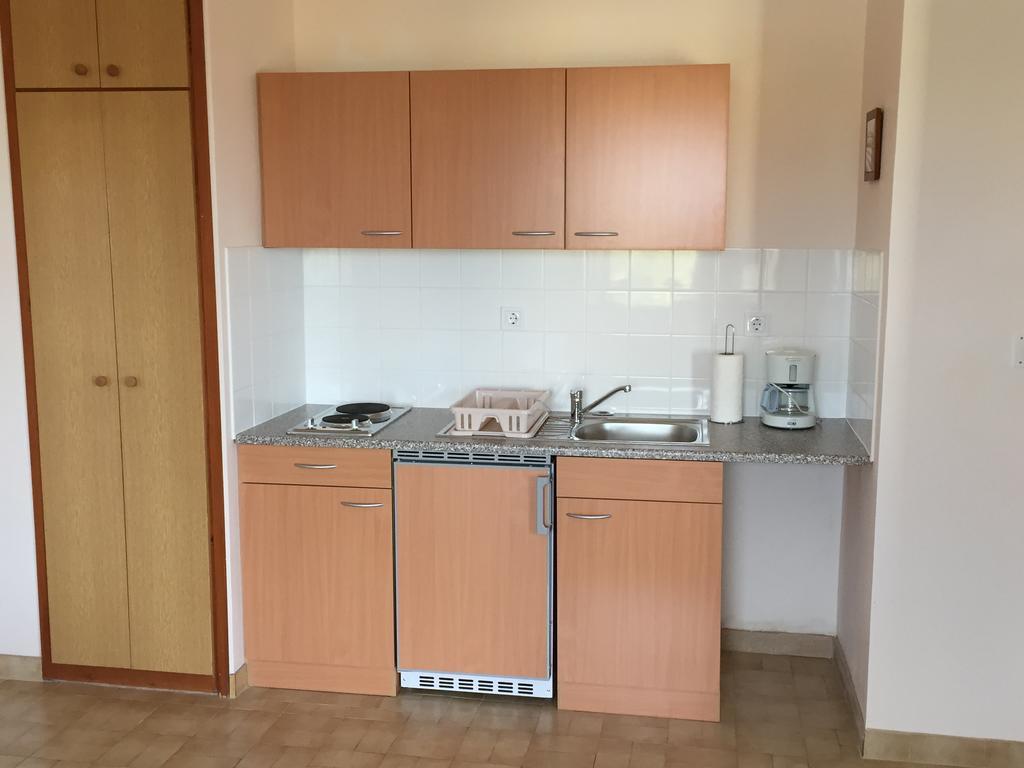 Guest House Punta Grzan ペトルチャネ 部屋 写真